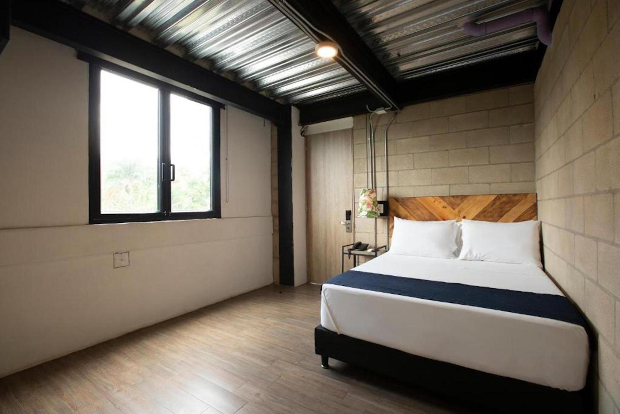 Hotel Lleras Medellin Exterior photo